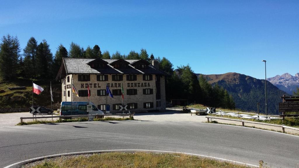 Apartments Gonzagaカナツェーイ エクステリア 写真